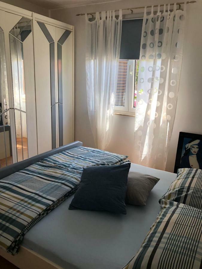 Apartman Gloria Apartment Mali Losinj Exterior photo